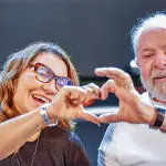 Luciano Zucco aciona TCU e pede bloqueio de bens em esquema ligado a Janja | Foto: Reprodução/Wikimedia Commons