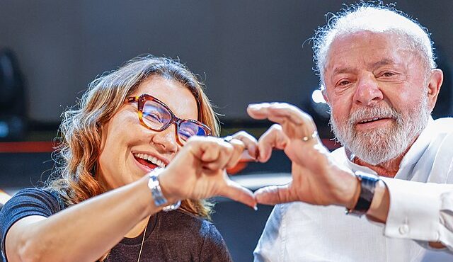 Luciano Zucco aciona TCU e pede bloqueio de bens em esquema ligado a Janja | Foto: Reprodução/Wikimedia Commons