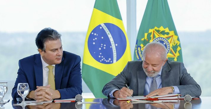 Lula e Camilo Santana