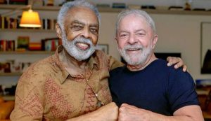 O cantor Gilberto Gil, cuja turnê recebeu mais de R$ 4 milhões repassados pelos Correios, que acumula dívida superior a R$ 2 bilhões | Foto: Divulgação/PR