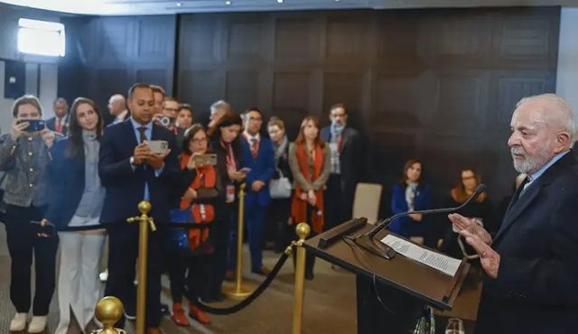 Lula coletiva Rússia