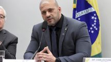 Daniel Silveira é homenageado por parlamentares que destacam sua trajetória na segurança pública e no Congresso Nacional | Foto: Divulgação/Câmara dos Deputados