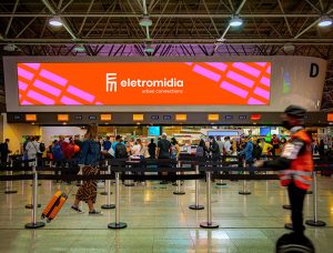 Painel da Eletromidia, empresa do Grupo Globo