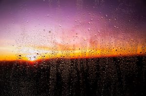 A previsão do tempo para Brasília, Goiânia, Cuiabá e Campo Grande indica predomínio de sol, com momentos de nebulosidade e eventuais pancadas de chuva | Foto: Reprodução/Freepik