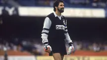 'Rodolfo Rodríguez, senhores, não era só goleiro', escreve Milton Neves | Foto: Divulgação/Santos FC