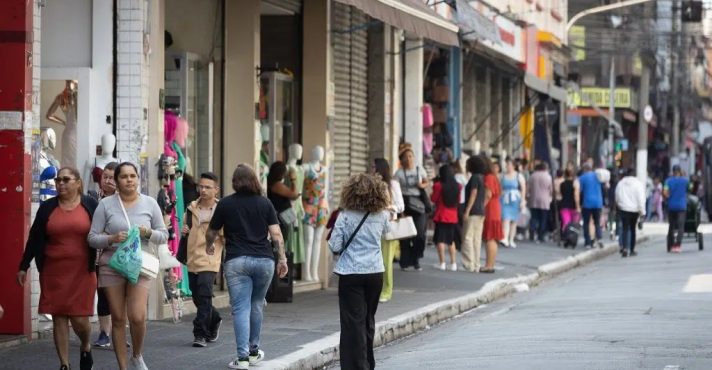 Total de pessoas ocupadas com carteira assinada no setor privado em São Paulo foi o maior entre todas as unidades da Federação: 11,911 milhões de pessoas. Foto: Governo de SP
