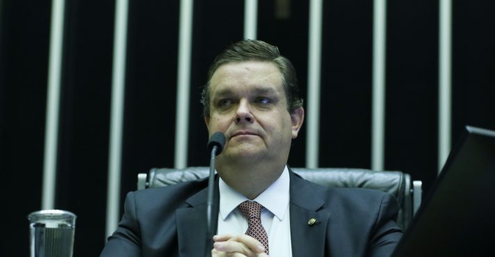 Parlamentares criticam indicação de Wolney Queiroz como mudança superficial, sem impacto nas soluções para a crise da Previdência | Foto: Bruno Spada/Câmara dos Deputados