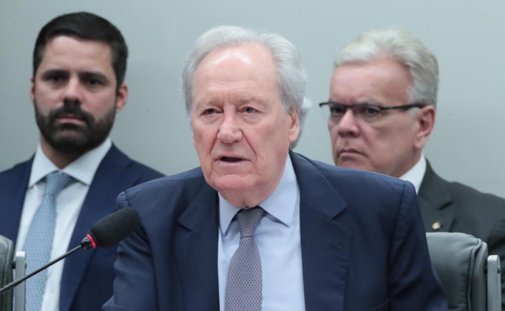 Lewandowski comprou imóvel de alvo da PF por crimes no setor de combustíveis