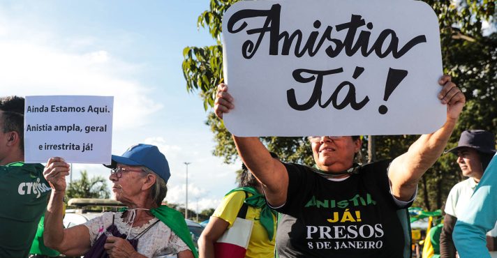 Manifestação em defesa da anistia aos condenados nos atos de 8 de Janeiro, em Brasília, DF (7/5/2025) | Foto: Joédson Alves/Agência Brasil
