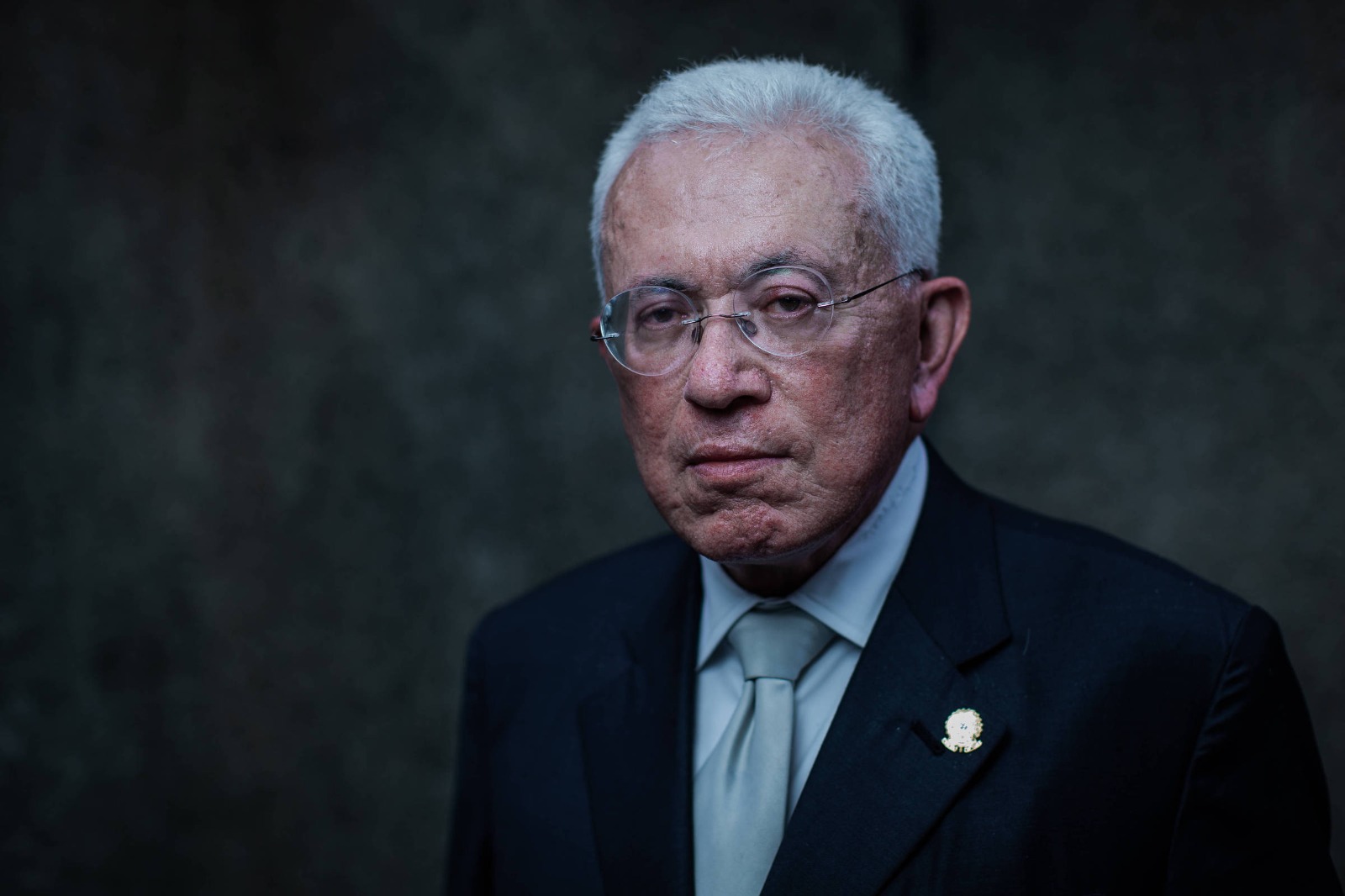 mangabeira unger