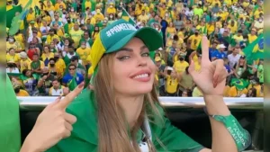 Pâmela Bório foi apresentadora de telejornais em afiliadas da Rede Globo e do SBT entre 2001 e 2010