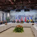 Autoridades da Ucrânia, Rússia, Estados Unidos e Turquia durante negociação em Istambul | Foto: Reprodução/Redes sociais