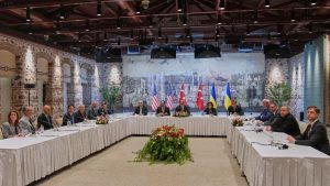 Autoridades da Ucrânia, Rússia, Estados Unidos e Turquia durante negociação em Istambul | Foto: Reprodução/Redes sociais