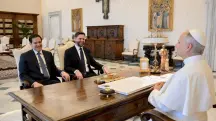 Marco Rubio e JD Vance com o papa Leão XIV