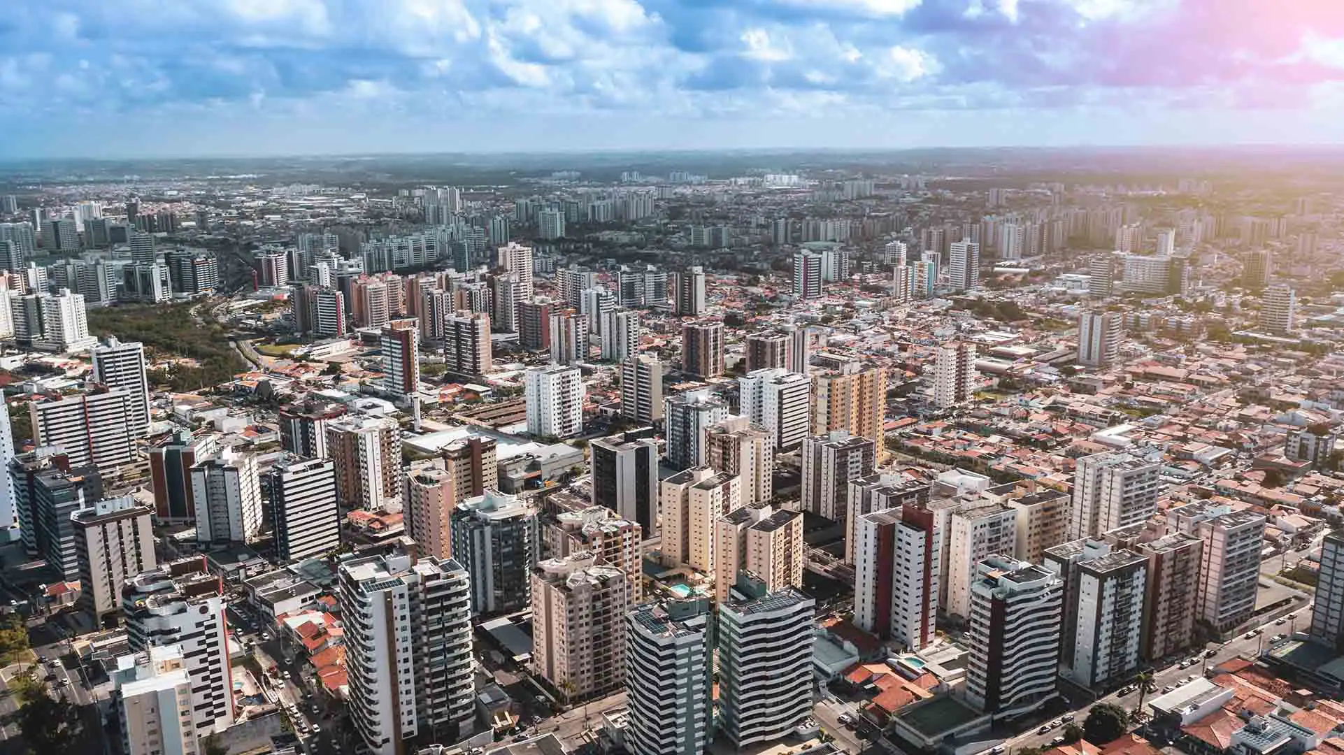 Aluguel residencial acelera em abril e registra maior alta em 12 meses, aponta FipeZAP Imóveis na cidade de Aracaju, Sergipe - Foto: Shutterstock