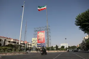 Bandeiras do Irã em praça de Teerã | Foto: Majid Asgaripour/WANA (West Asia News Agency) via REUTERS