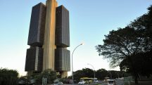 Fachada do Banco Central do Brasil, em Brasília, em alusão à nota sobre o déficit do setor público