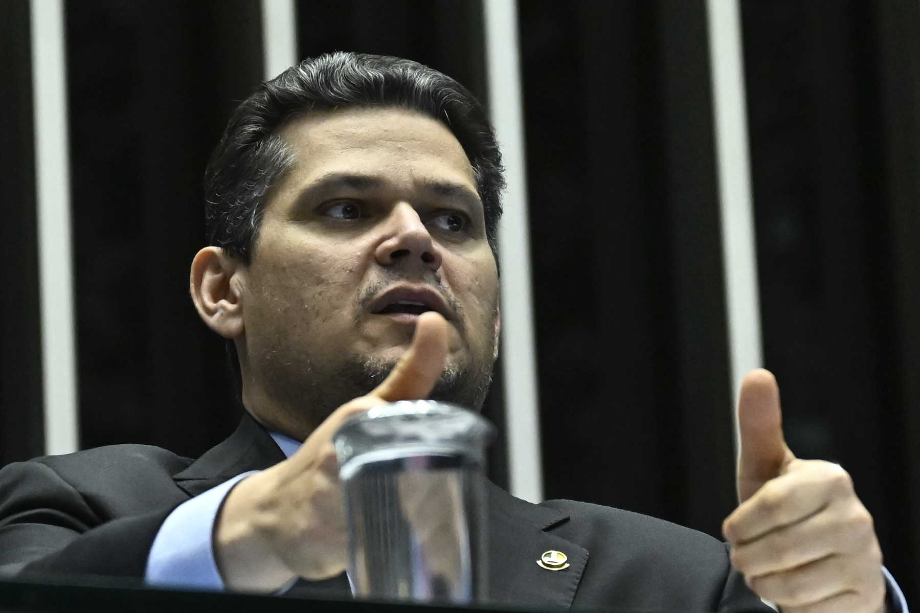 Centrão ainda não fechou questão sobre a votação do aumento de cadeiras na Câmara | Foto: Andressa Anholete/Agência Senado