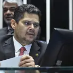 O presidente do Senado, Davi Alcolumbre (União-AP) anunciou que a CPI do crime organizado será instalada na próxima terça-feira, 4 | Foto: Jefferson Rudy/Agência Senado