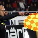 Futebol regra impedimento 100 anos