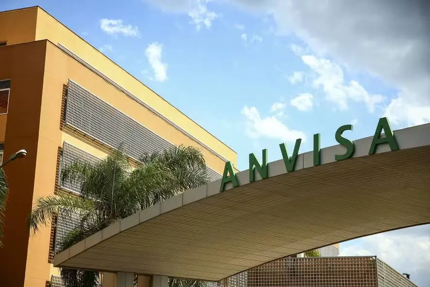 Anvisa orienta consumidores a adquirir medicamentos apenas em estabelecimentos legalizados, na embalagem original e com nota fiscal | Foto: Marcelo Camargo/Agência Brasil
