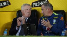 O técnico brasileiro Carlo Ancelotti e o assistente técnico Paul Clement, no Estádio Monumental Banco Pichincha, Guayaquil, Equador - 5/6/2025 | Foto: Santiago Arcos/Reuters