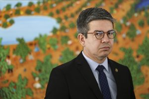 O material trazido à tona por Bolsonaro mostra Randolfe Rodrigues afirmando que Moraes e o ministro Dias Toffoli estavam ‘levando as instituições, notadamente o STF, a um nível de esgarçamento total’ | Foto: Marcelo Camargo/Agência Brasil