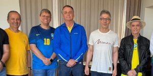 Bolsonaro e aliados