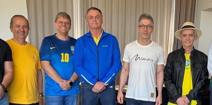 Bolsonaro e aliados