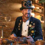Apelidado de Willy Wonka brasileiro, o sócio e fundador da Cacau Show, Alê Costa, divulgou nesta terça-feira, 3, um comunicado em que desmente denúncias: ‘Publicações inverídicas e ataques injustos’ | Foto: Divulgação/Cacau Show