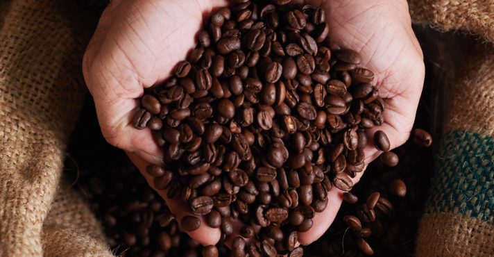 Desde março, a inflação do café tem desacelerado mês a mês | Foto: Pressfoto/Freepik