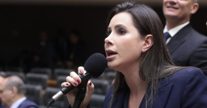 Carol De Toni