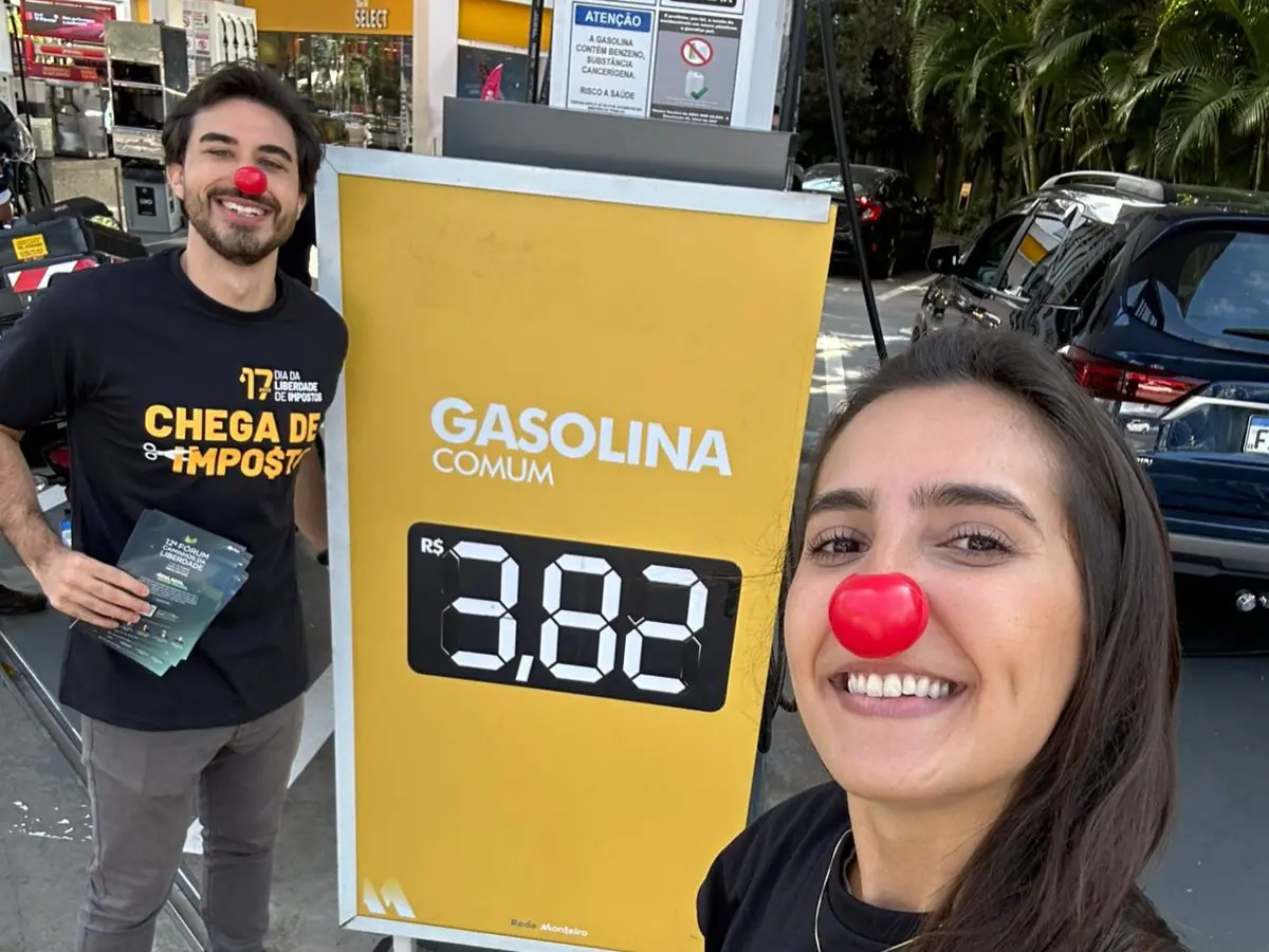 Ato pelo Dia da Liberdade de Impostos, realizado em São Paulo | Foto: Reprodução/Whatsapp