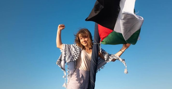 O governo israelense sinalizou que vai impedir a chegada da embarcação de Greta Thunberg à Faixa de Gaza | Foto: Reprodução/Instagram