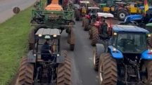 'Tratoraço' de agricultores no RS