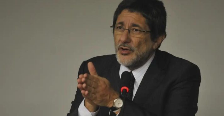 Ex-presidente da Petrobras José Sergio Gabrielli