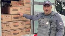 Carga de pó de café recuperada pela Polícia Militar