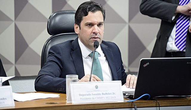 Isnaldo Bulhões