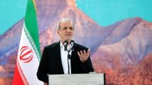 O presidente do Irã, Masoud Pezeshkian, afirmou que o conflito foi ‘imposto ao Irã pelo aventurismo de Israel’ | Foto: Site presidencial do Irã/Reuters