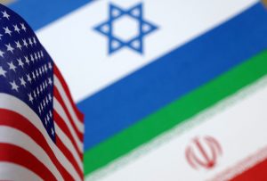 As bandeiras dos EUA, de Israel e do Irã são vistas nesta ilustração - 18/6/2025 | Foto: Dado Ruvic/Reuters