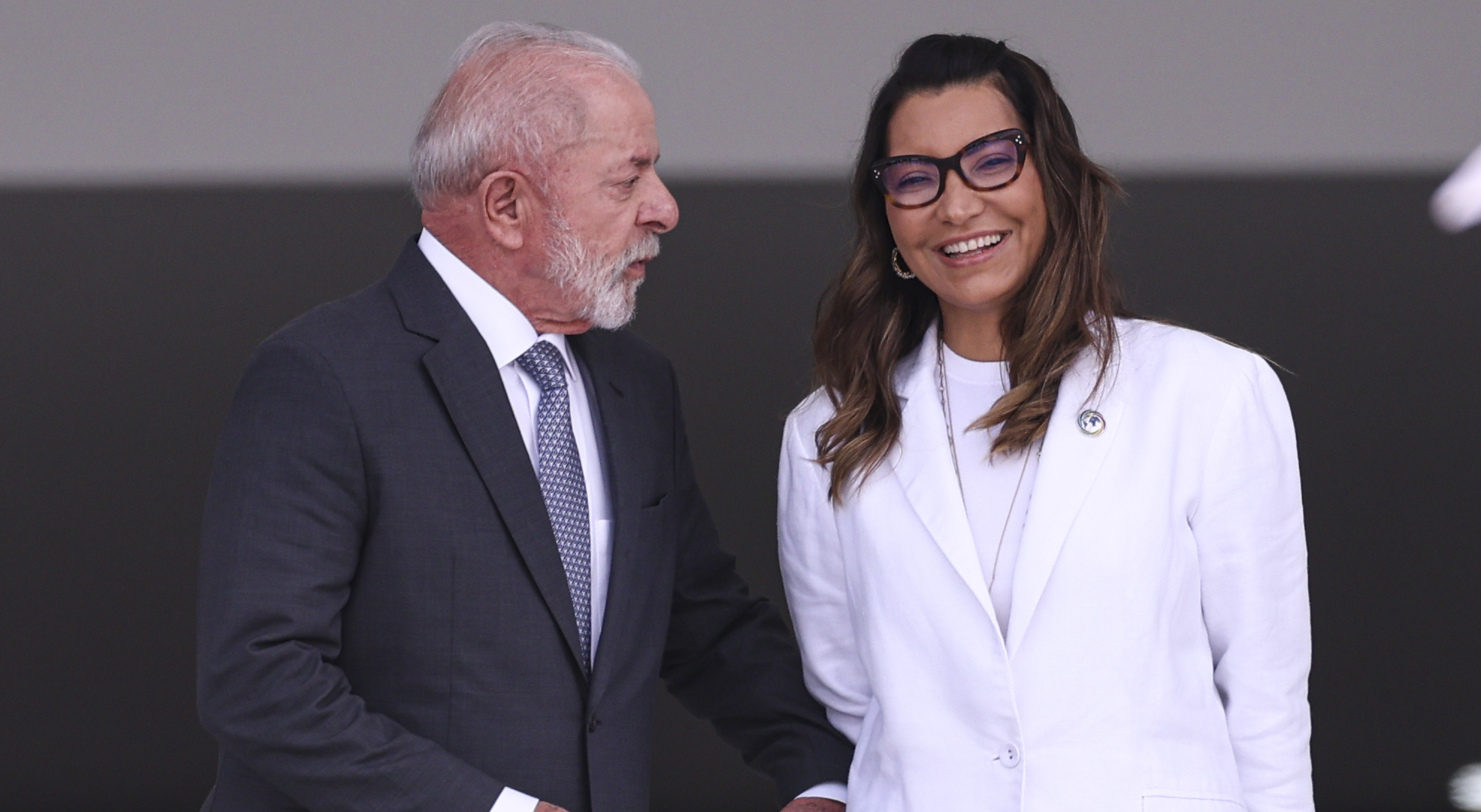 Apesar de não ter cargo oficial, a primeira-dama Rosângela da Silva, a Janja, continua a exercer protagonismo no governo Lula | Foto: Marcelo Camargo/Agência Brasil