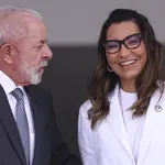 Apesar de não ter cargo oficial, a primeira-dama Rosângela da Silva, a Janja, continua a exercer protagonismo no governo Lula | Foto: Marcelo Camargo/Agência Brasil