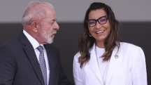 Apesar de não ter cargo oficial, a primeira-dama Rosângela da Silva, a Janja, continua a exercer protagonismo no governo Lula | Foto: Marcelo Camargo/Agência Brasil