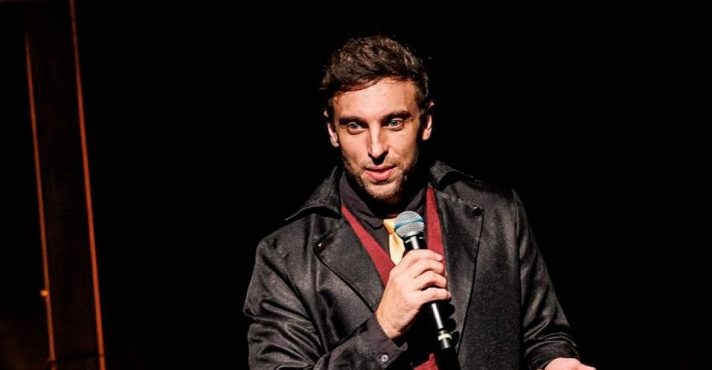 O humorista Léo Lins: decisão anterior do STF será usada pela defesa do comediante | Foto: Redes sociais