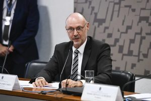 Luiz Fernando Corrêa, diretor da Abin, indicado por Lula