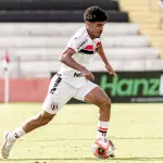 Jogador do Bragantino que chegou a ter protocolo de morte cerebral recebe alta