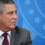 O general Walter Braga Netto, que segue preso: juristas questionam conduta das autoridades em Brasília | Foto: Isac Nóbrega/PR/Arquivo