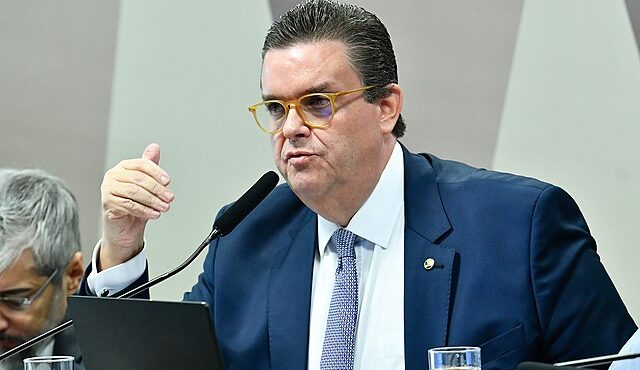 Wolney Queiroz