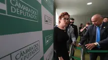 A deputada licenciada Carla Zambelli: defesa vai atuar em duas frentes para evitar perda de mandato e extradição | Foto: Lula Marques/EBC