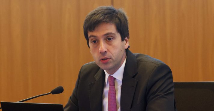 Diogo Abry Guillen é diretor do BC, órgão responsável pela taxa Selic